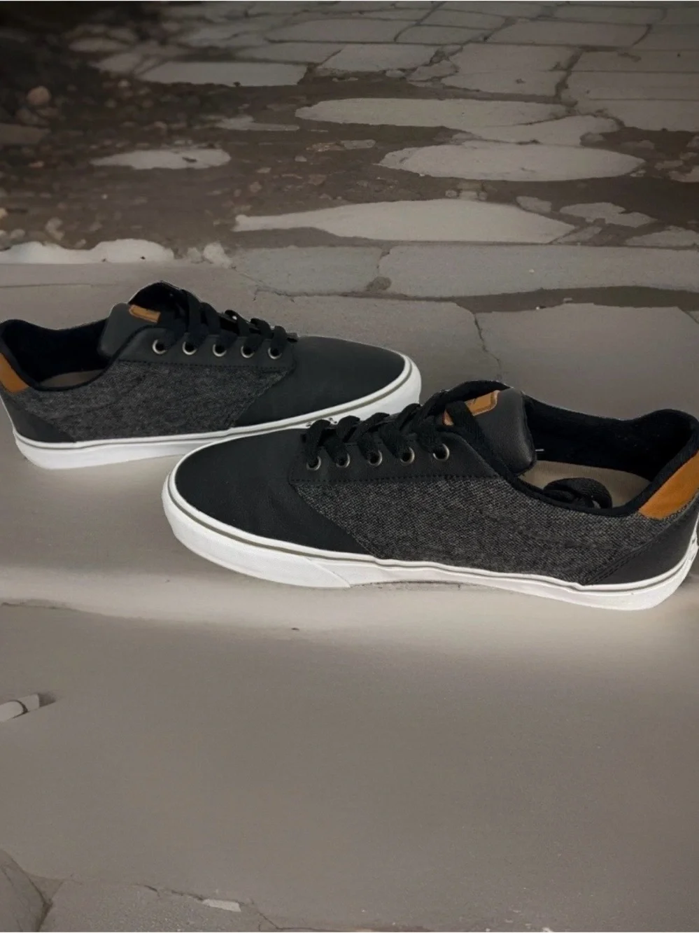 Vans classic low